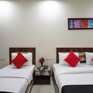 capital-o-8497-hotel-krone.hotelsdelhi.org/