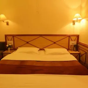 hotel-sangeet.shimlahotels.net/